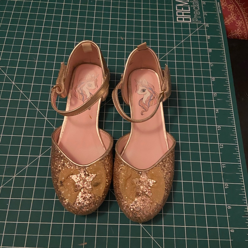 Girls sequined star and bow shoes